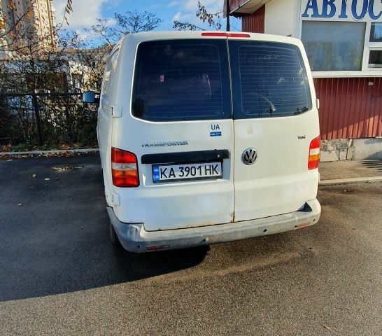 Белый Фольксваген Transporter, объемом двигателя 1.9 л и пробегом 227 тыс. км за 6700 $, фото 2 на Automoto.ua