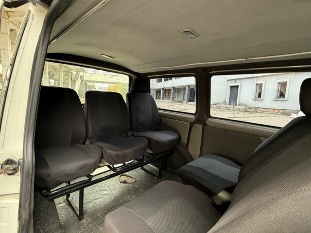 Белый Фольксваген Transporter, объемом двигателя 2.5 л и пробегом 321 тыс. км за 6950 $, фото 16 на Automoto.ua