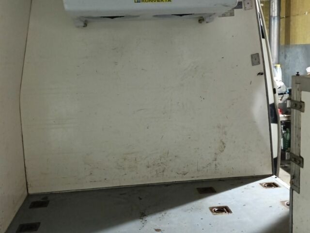 Белый Фольксваген Transporter, объемом двигателя 1.9 л и пробегом 320 тыс. км за 4469 $, фото 3 на Automoto.ua