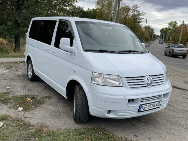 Белый Фольксваген Transporter, объемом двигателя 2.5 л и пробегом 250 тыс. км за 10800 $, фото 3 на Automoto.ua