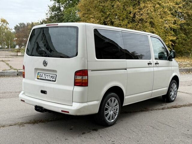 Белый Фольксваген Transporter, объемом двигателя 2.5 л и пробегом 321 тыс. км за 6950 $, фото 3 на Automoto.ua