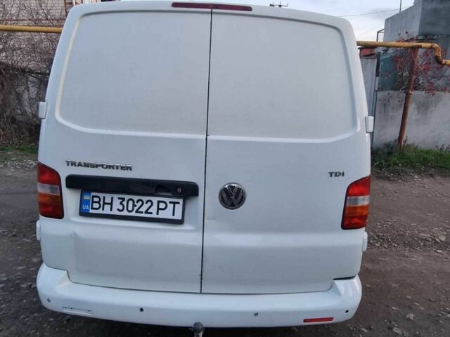 Білий Фольксваген Transporter, об'ємом двигуна 2.5 л та пробігом 222 тис. км за 6699 $, фото 8 на Automoto.ua