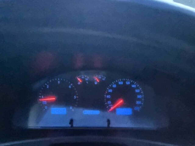 Білий Фольксваген Transporter, об'ємом двигуна 2.5 л та пробігом 222 тис. км за 6699 $, фото 11 на Automoto.ua