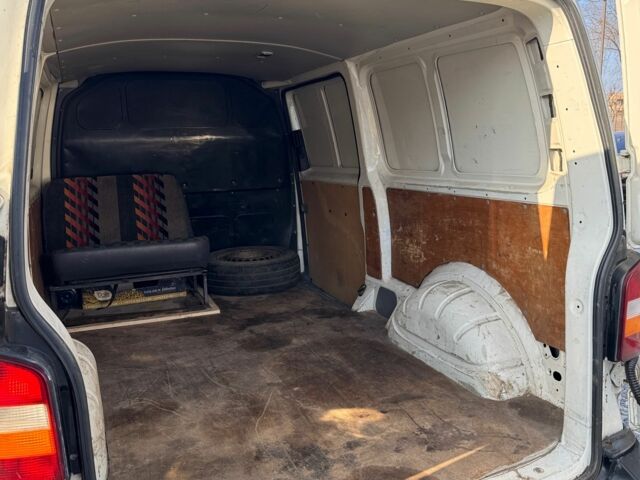 Белый Фольксваген Transporter, объемом двигателя 1.9 л и пробегом 418 тыс. км за 7800 $, фото 7 на Automoto.ua