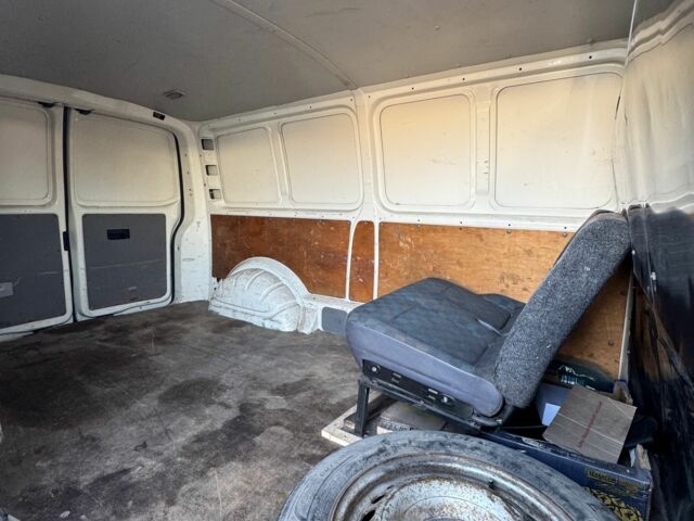 Белый Фольксваген Transporter, объемом двигателя 1.9 л и пробегом 418 тыс. км за 7800 $, фото 8 на Automoto.ua