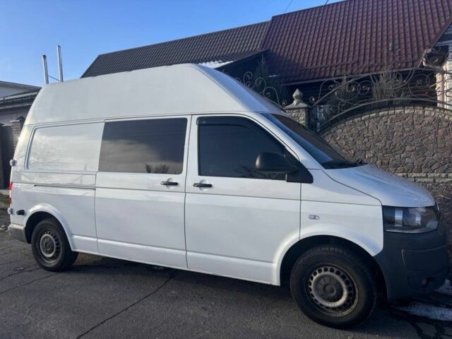 Белый Фольксваген Transporter, объемом двигателя 2 л и пробегом 370 тыс. км за 11000 $, фото 1 на Automoto.ua