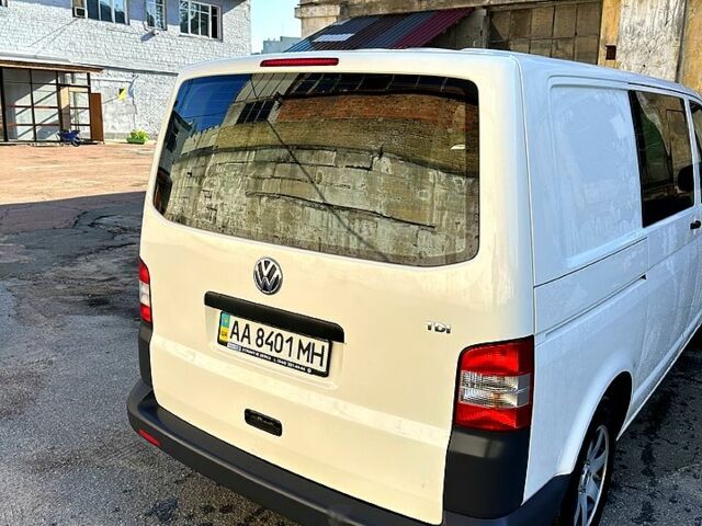 Белый Фольксваген Transporter, объемом двигателя 2 л и пробегом 0 тыс. км за 10800 $, фото 2 на Automoto.ua