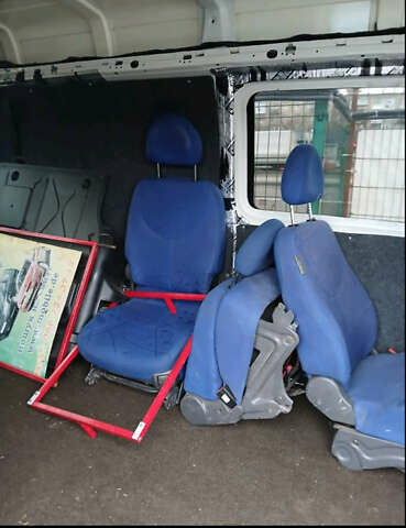 Белый Фольксваген Transporter, объемом двигателя 2 л и пробегом 342 тыс. км за 9700 $, фото 1 на Automoto.ua