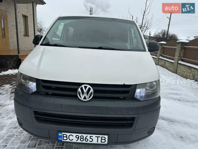 Білий Фольксваген Transporter, об'ємом двигуна 2 л та пробігом 370 тис. км за 11700 $, фото 2 на Automoto.ua