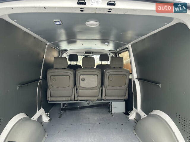 Білий Фольксваген Transporter, об'ємом двигуна 2 л та пробігом 370 тис. км за 11700 $, фото 23 на Automoto.ua