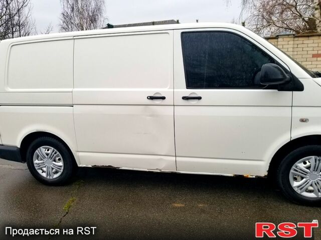 Белый Фольксваген Transporter, объемом двигателя 2 л и пробегом 440 тыс. км за 9500 $, фото 4 на Automoto.ua