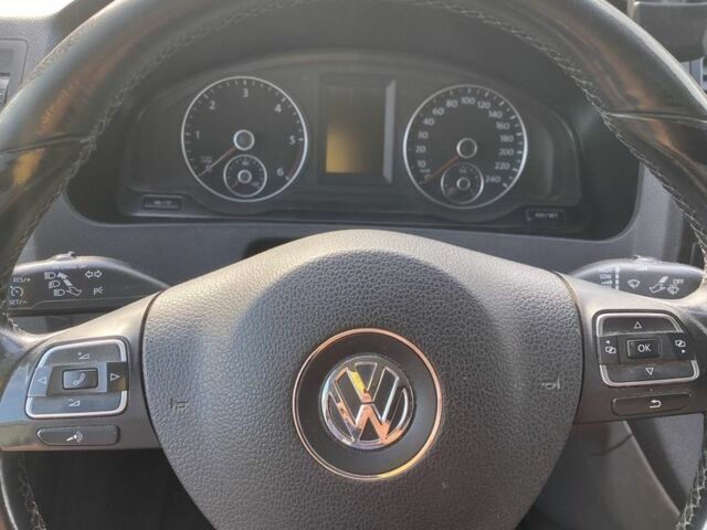 Белый Фольксваген Transporter, объемом двигателя 2 л и пробегом 400 тыс. км за 12000 $, фото 16 на Automoto.ua