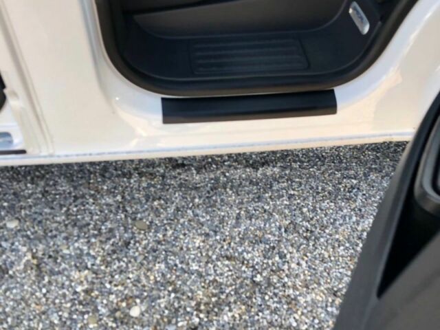 Белый Фольксваген Transporter, объемом двигателя 2 л и пробегом 143 тыс. км за 9000 $, фото 18 на Automoto.ua