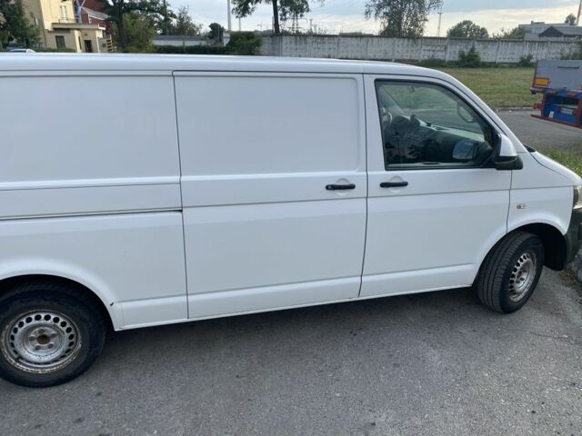 Белый Фольксваген Transporter, объемом двигателя 2 л и пробегом 400 тыс. км за 12000 $, фото 9 на Automoto.ua