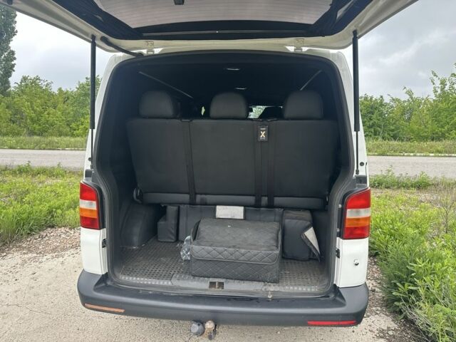 Белый Фольксваген Transporter, объемом двигателя 2 л и пробегом 405 тыс. км за 14700 $, фото 6 на Automoto.ua