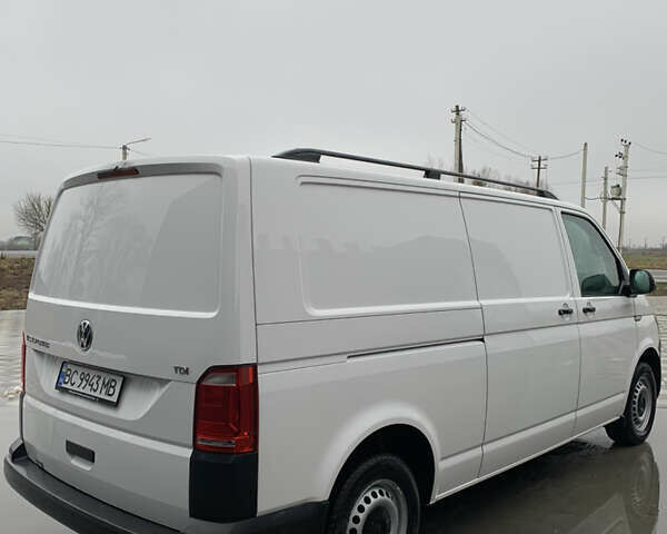 Белый Фольксваген Transporter, объемом двигателя 2 л и пробегом 204 тыс. км за 17600 $, фото 9 на Automoto.ua