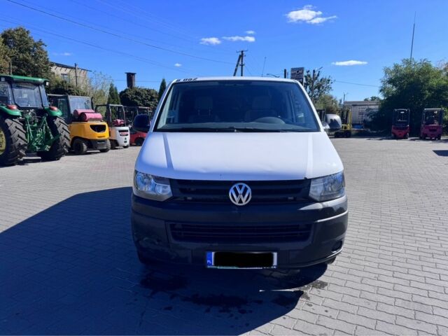 Белый Фольксваген Transporter, объемом двигателя 2 л и пробегом 319 тыс. км за 6500 $, фото 1 на Automoto.ua