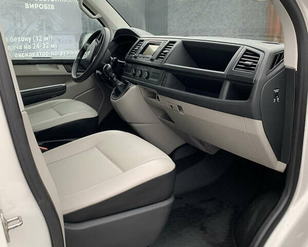 Белый Фольксваген Transporter, объемом двигателя 2 л и пробегом 204 тыс. км за 17600 $, фото 26 на Automoto.ua