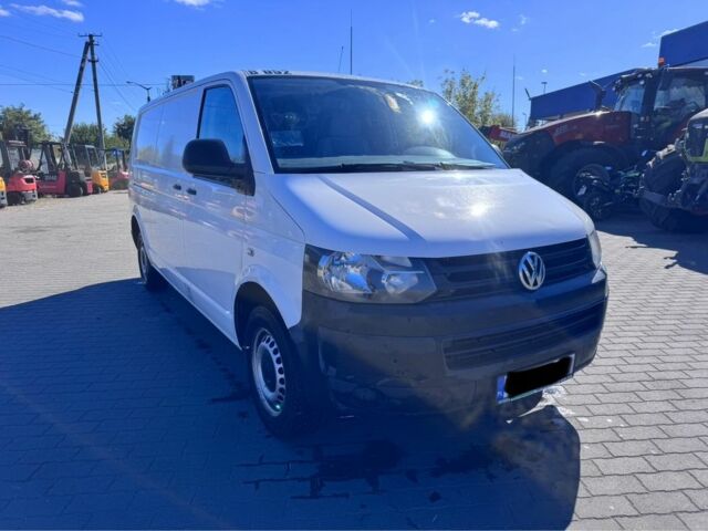 Белый Фольксваген Transporter, объемом двигателя 2 л и пробегом 319 тыс. км за 6500 $, фото 2 на Automoto.ua