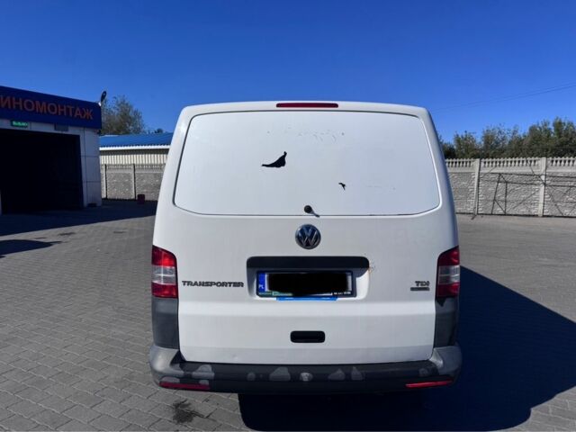 Белый Фольксваген Transporter, объемом двигателя 2 л и пробегом 319 тыс. км за 6500 $, фото 6 на Automoto.ua