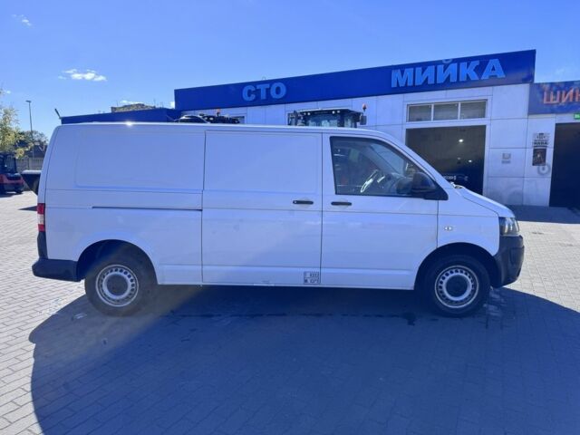 Белый Фольксваген Transporter, объемом двигателя 2 л и пробегом 319 тыс. км за 6500 $, фото 4 на Automoto.ua