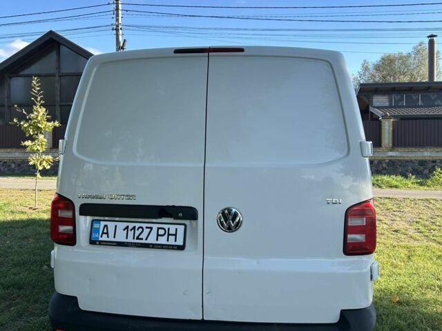 Белый Фольксваген Transporter, объемом двигателя 2 л и пробегом 290 тыс. км за 15000 $, фото 4 на Automoto.ua