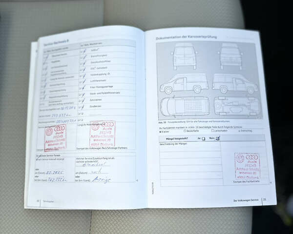 Білий Фольксваген Transporter, об'ємом двигуна 0 л та пробігом 236 тис. км за 15950 $, фото 33 на Automoto.ua