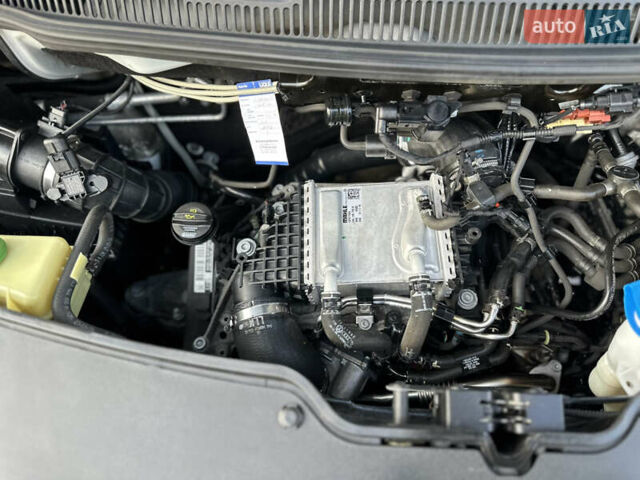 Белый Фольксваген Transporter, объемом двигателя 0 л и пробегом 206 тыс. км за 15600 $, фото 36 на Automoto.ua