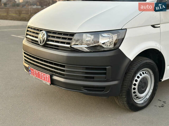 Білий Фольксваген Transporter, об'ємом двигуна 0 л та пробігом 236 тис. км за 15950 $, фото 8 на Automoto.ua