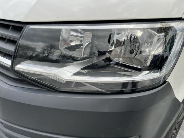 Белый Фольксваген Transporter, объемом двигателя 0 л и пробегом 270 тыс. км за 20500 $, фото 9 на Automoto.ua