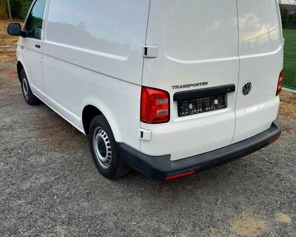 Белый Фольксваген Transporter, объемом двигателя 2 л и пробегом 215 тыс. км за 19000 $, фото 15 на Automoto.ua
