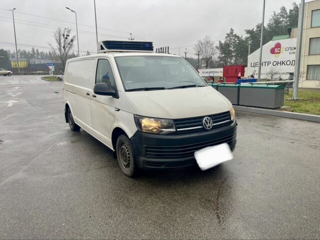Белый Фольксваген Transporter, объемом двигателя 2 л и пробегом 249 тыс. км за 28300 $, фото 5 на Automoto.ua