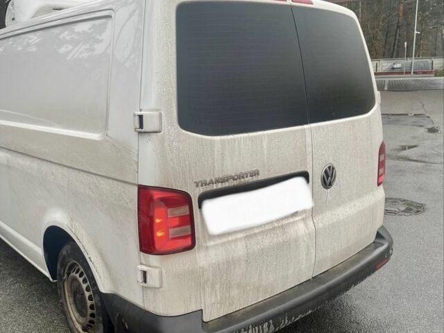 Белый Фольксваген Transporter, объемом двигателя 2 л и пробегом 249 тыс. км за 28300 $, фото 8 на Automoto.ua