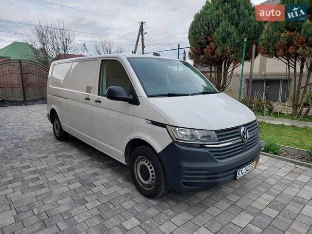 Белый Фольксваген Transporter, объемом двигателя 2 л и пробегом 249 тыс. км за 22127 $, фото 2 на Automoto.ua