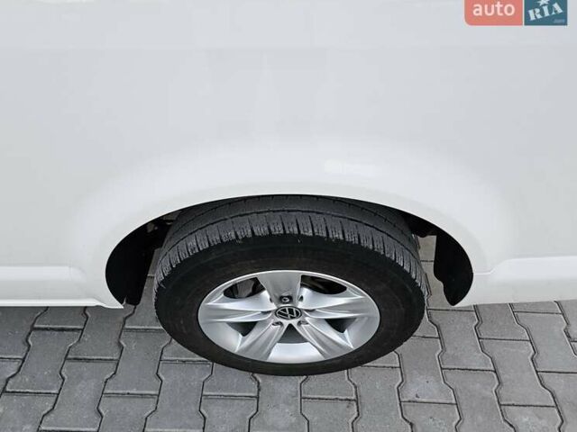Белый Фольксваген Transporter, объемом двигателя 1.97 л и пробегом 182 тыс. км за 21999 $, фото 15 на Automoto.ua