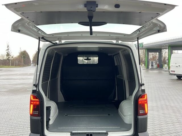 Білий Фольксваген Transporter, об'ємом двигуна 2 л та пробігом 198 тис. км за 20900 $, фото 18 на Automoto.ua