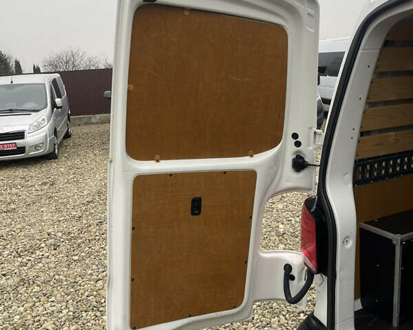 Белый Фольксваген Transporter, объемом двигателя 2 л и пробегом 212 тыс. км за 19800 $, фото 27 на Automoto.ua