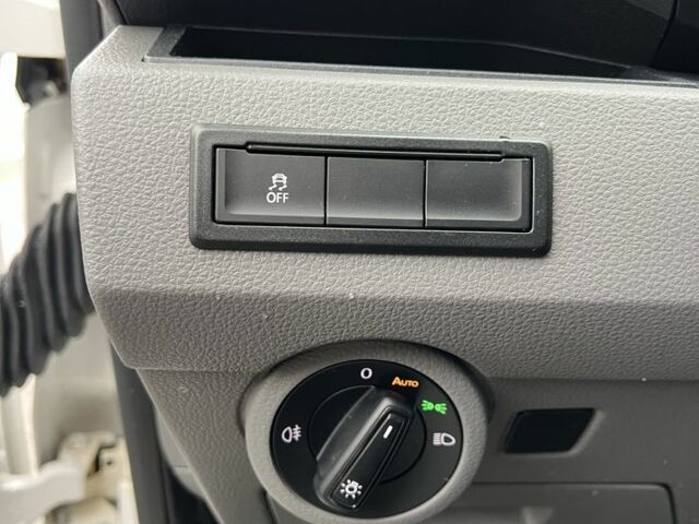 Білий Фольксваген Transporter, об'ємом двигуна 2 л та пробігом 198 тис. км за 20900 $, фото 23 на Automoto.ua