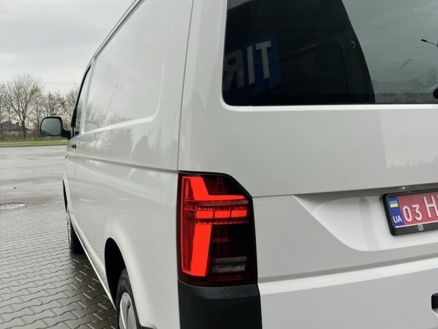 Білий Фольксваген Transporter, об'ємом двигуна 2 л та пробігом 198 тис. км за 20900 $, фото 8 на Automoto.ua