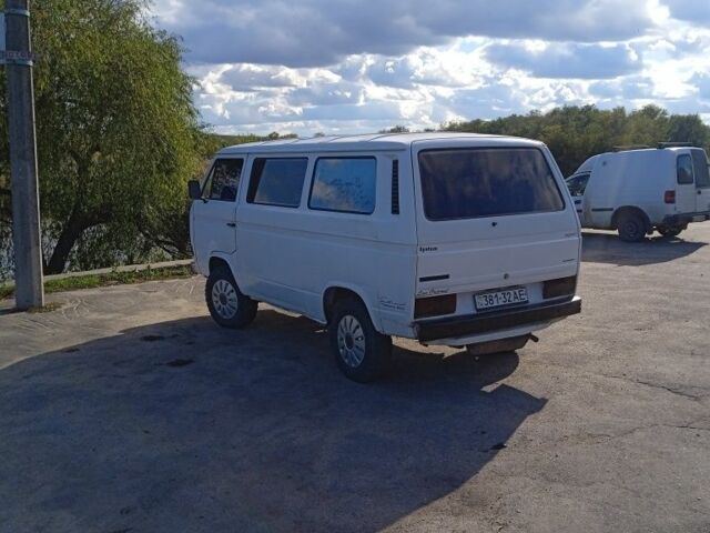 Белый Фольксваген Transporter, объемом двигателя 1.6 л и пробегом 62 тыс. км за 2500 $, фото 6 на Automoto.ua