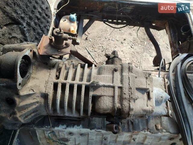 Белый Фольксваген Transporter, объемом двигателя 1.6 л и пробегом 300 тыс. км за 1900 $, фото 26 на Automoto.ua