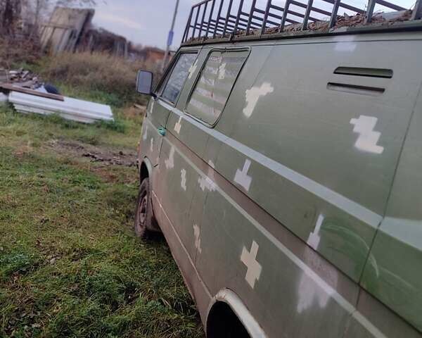 Белый Фольксваген Transporter, объемом двигателя 1.6 л и пробегом 300 тыс. км за 1900 $, фото 17 на Automoto.ua