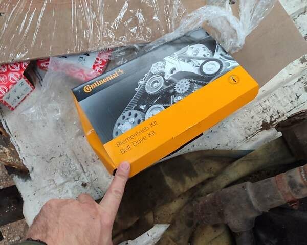 Белый Фольксваген Transporter, объемом двигателя 1.6 л и пробегом 300 тыс. км за 1900 $, фото 24 на Automoto.ua