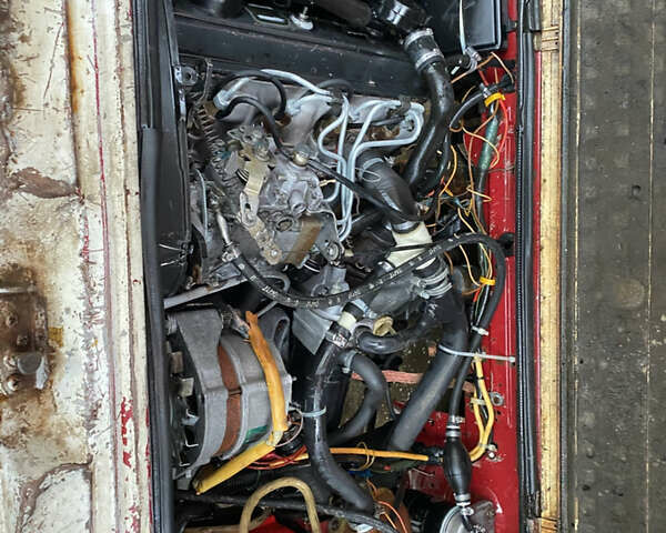 Белый Фольксваген Transporter, объемом двигателя 1.9 л и пробегом 180 тыс. км за 2500 $, фото 19 на Automoto.ua