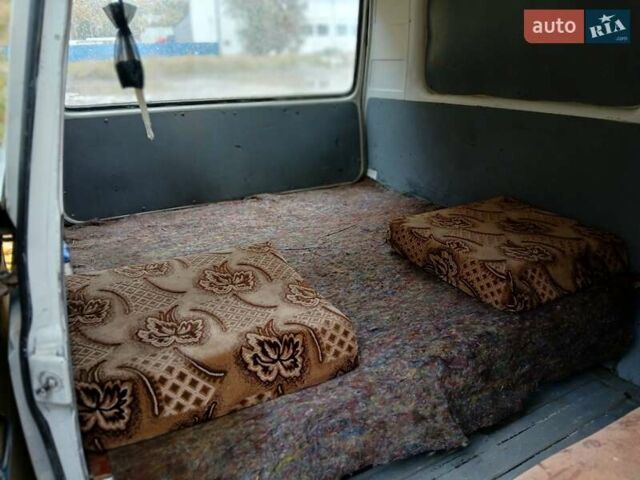 Белый Фольксваген Transporter, объемом двигателя 1.57 л и пробегом 300 тыс. км за 1900 $, фото 16 на Automoto.ua