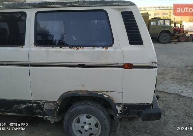 Белый Фольксваген Transporter, объемом двигателя 1.6 л и пробегом 94 тыс. км за 2000 $, фото 4 на Automoto.ua