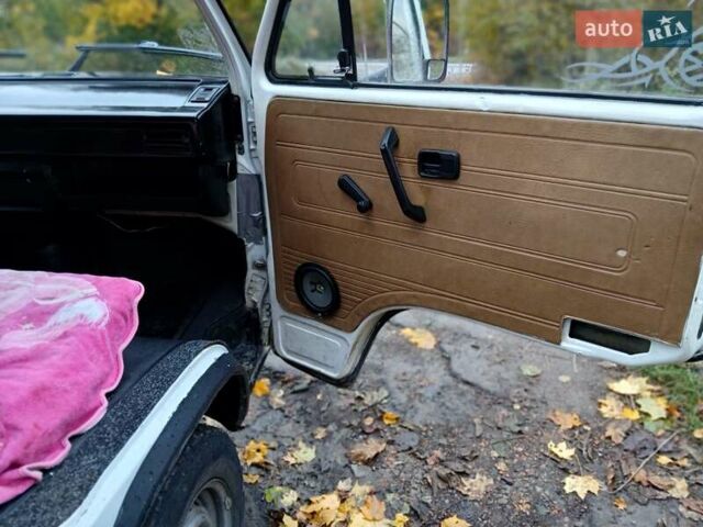 Белый Фольксваген Transporter, объемом двигателя 1.57 л и пробегом 300 тыс. км за 1900 $, фото 15 на Automoto.ua