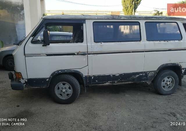 Белый Фольксваген Transporter, объемом двигателя 1.6 л и пробегом 94 тыс. км за 2000 $, фото 3 на Automoto.ua