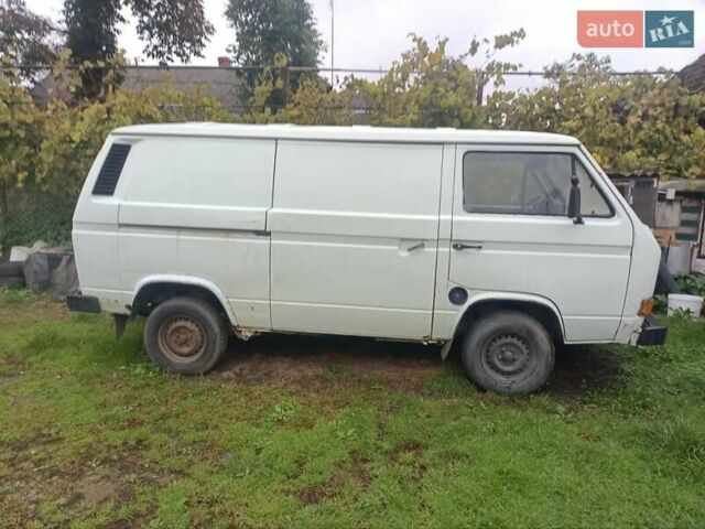 Білий Фольксваген Transporter, об'ємом двигуна 1.6 л та пробігом 290 тис. км за 1250 $, фото 5 на Automoto.ua