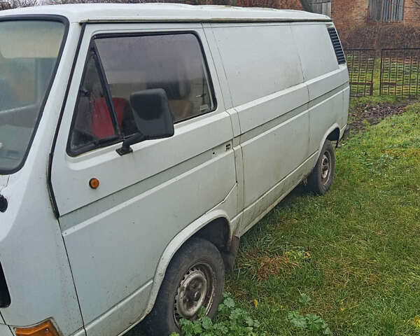 Белый Фольксваген Transporter, объемом двигателя 1.9 л и пробегом 271 тыс. км за 1000 $, фото 1 на Automoto.ua